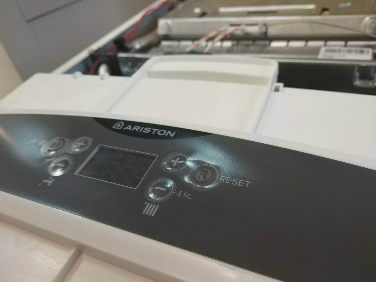 Ремонт котлов Ariston 